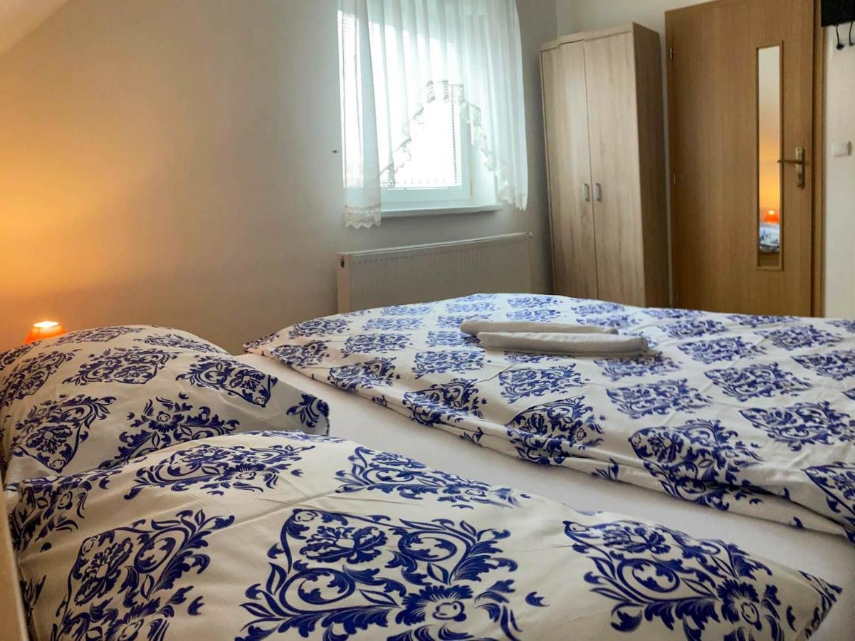 Nová Lesná 利萨纳旅馆酒店 外观 照片