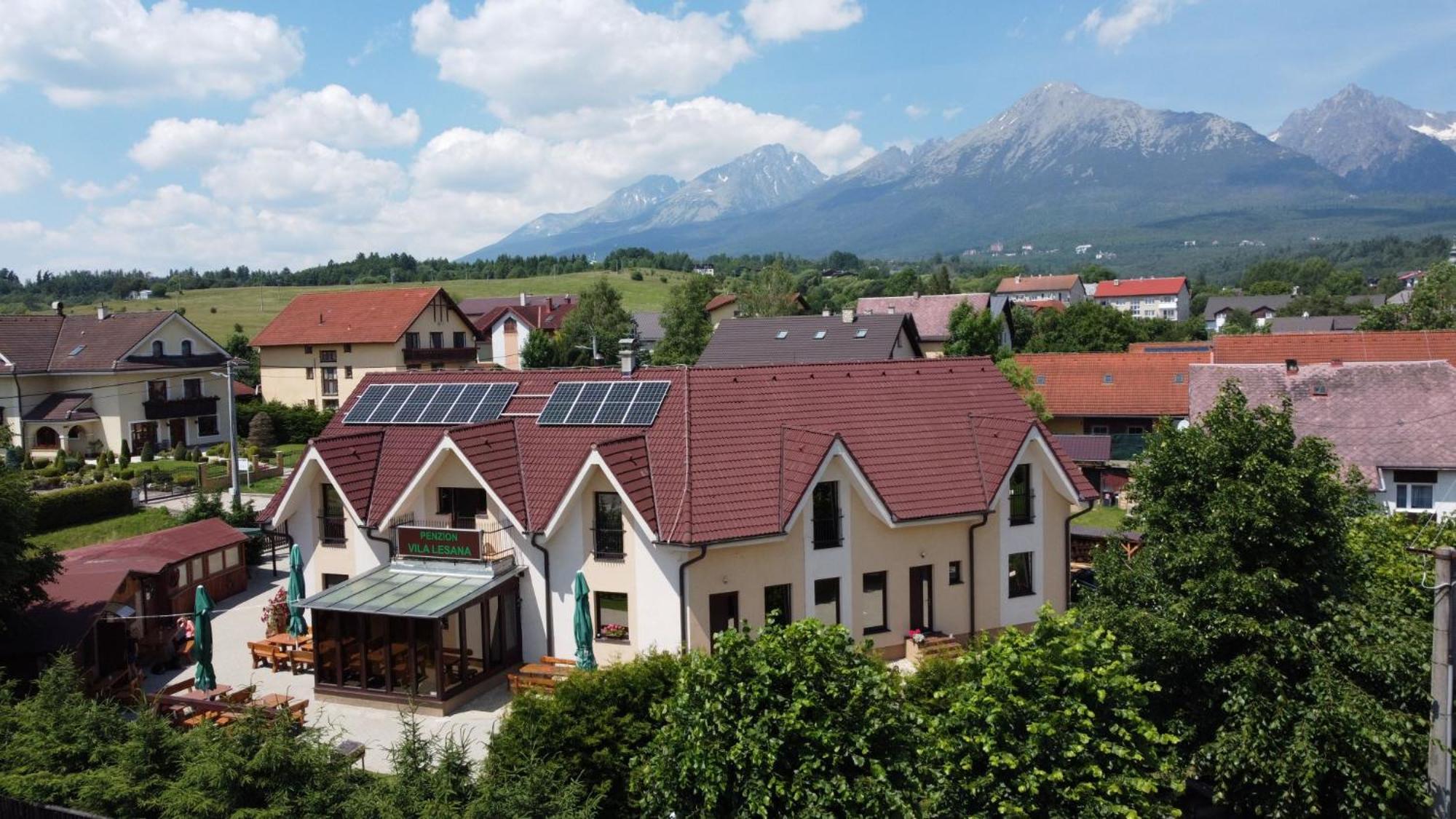 Nová Lesná 利萨纳旅馆酒店 外观 照片